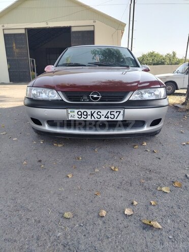 Opel Vectra 1996, 330,000 km - 1.6 l - Qəbələ