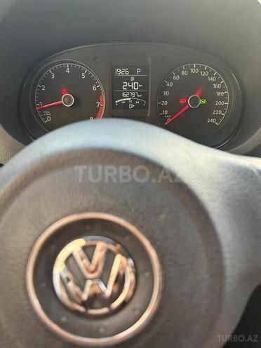 Volkswagen Polo 2014, 162,700 km - 1.6 l - Bakı