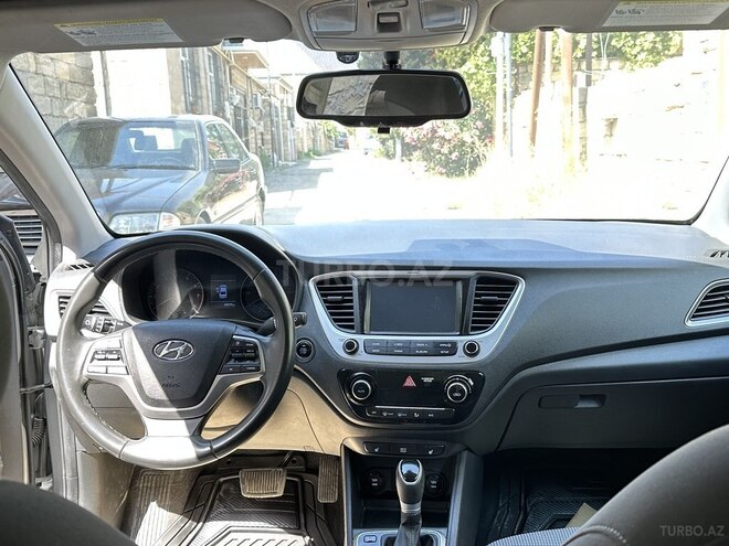 Hyundai Accent 2021, 80,000 km - 1.6 л - Bakı