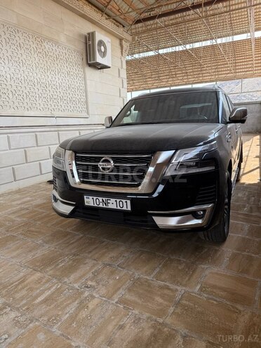 Nissan Patrol 2011, 85,000 km - 5.6 l - Bakı