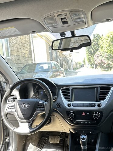 Hyundai Accent 2021, 80,000 km - 1.6 л - Bakı