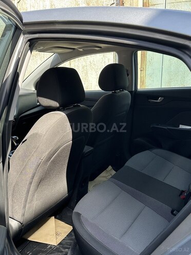 Hyundai Accent 2021, 80,000 km - 1.6 л - Bakı