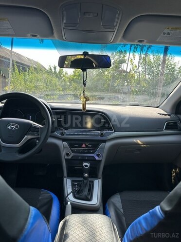 Hyundai Elantra 2017, 271,979 km - 2.0 l - Mingəçevir