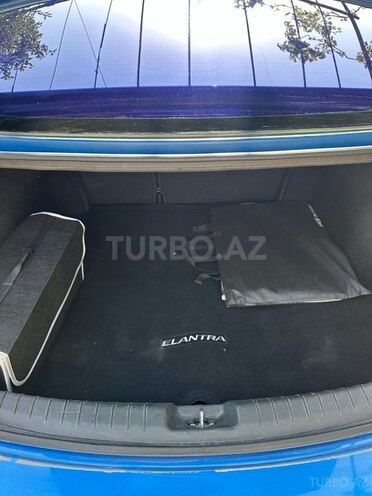 Hyundai Elantra 2017, 271,979 km - 2.0 l - Mingəçevir