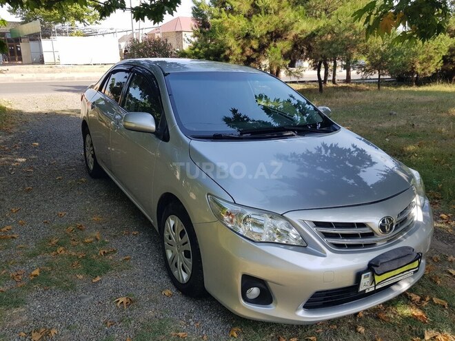 Toyota Corolla 2011, 253,000 km - 1.4 l - Gəncə