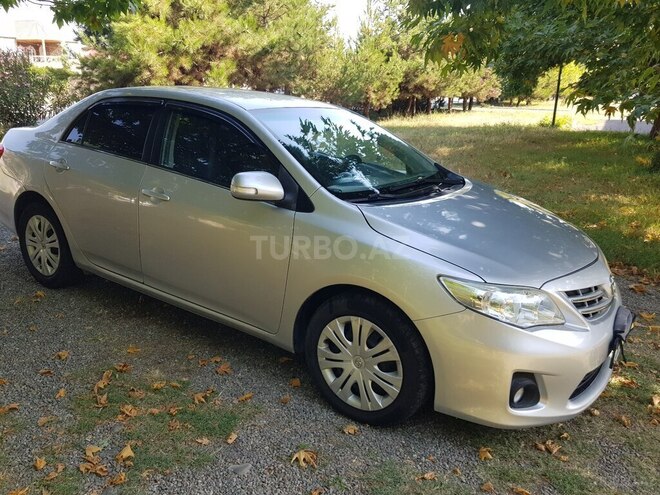 Toyota Corolla 2011, 253,000 km - 1.4 l - Gəncə