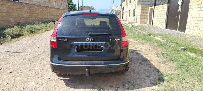 Hyundai i30 2009, 186,000 km - 1.4 l - Samux