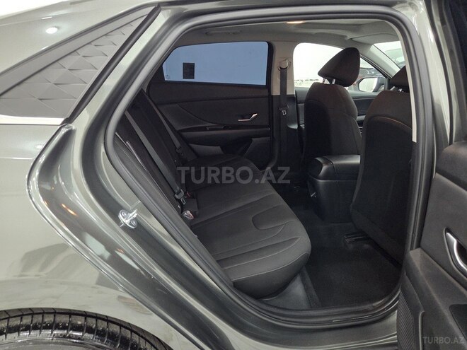 Hyundai Elantra 2024, 18,000 km - 1.6 л - Bakı