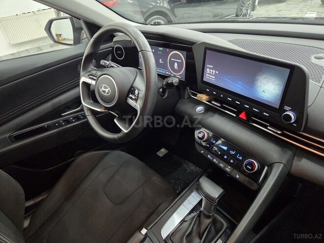 Hyundai Elantra 2024, 18,000 km - 1.6 л - Bakı