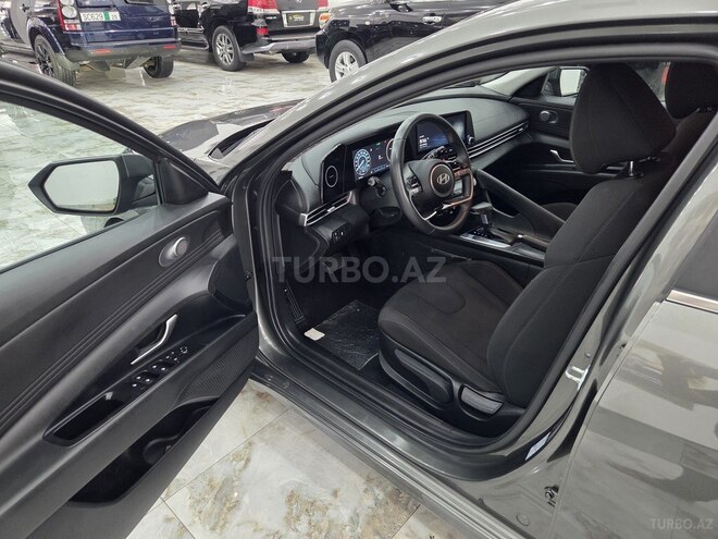 Hyundai Elantra 2024, 18,000 km - 1.6 л - Bakı