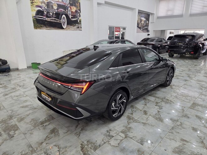 Hyundai Elantra 2024, 18,000 km - 1.6 л - Bakı