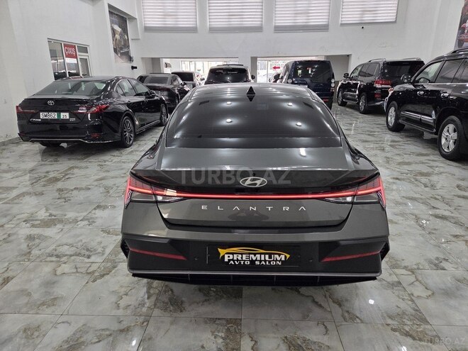 Hyundai Elantra 2024, 18,000 km - 1.6 л - Bakı