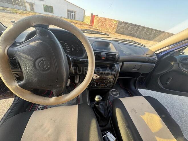 Opel Astra 1997, 335,000 km - 1.6 l - Bakı