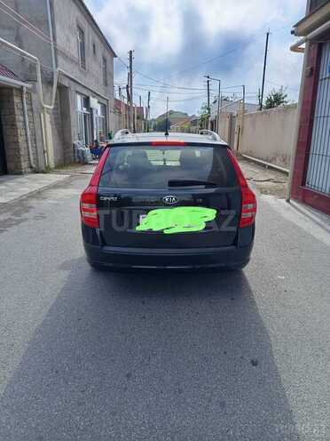 Kia  2008, 180,000 km - 1.4 l - Bakı