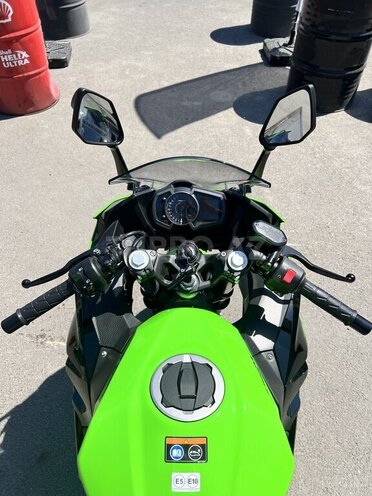 Kawasaki Ninja 400 2025, 0 km - 0.4 l - Bakı