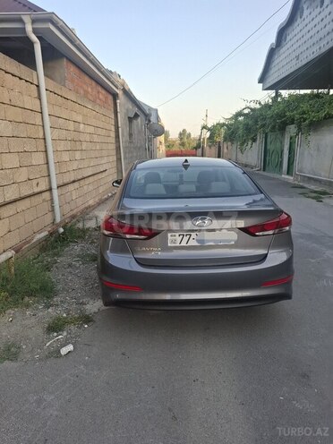 Hyundai Elantra 2018, 71,000 km - 2.0 л - Mingəçevir