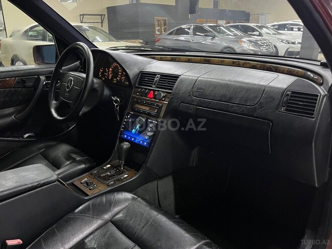 Mercedes C 240-8