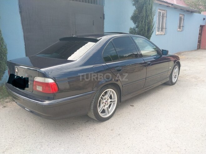 BMW 528 2001, 395,000 km - 2.8 l - Bakı