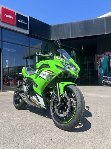 Kawasaki Ninja 650-3