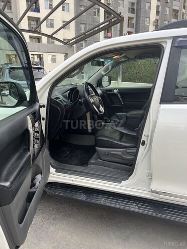 Toyota Land Cruiser Prado 2010, 200,000 km - 2.7 l - Bakı