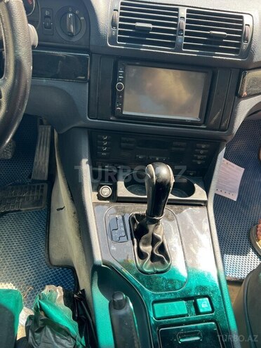 BMW 528 2000, 302,000 km - 2.8 л - Gəncə