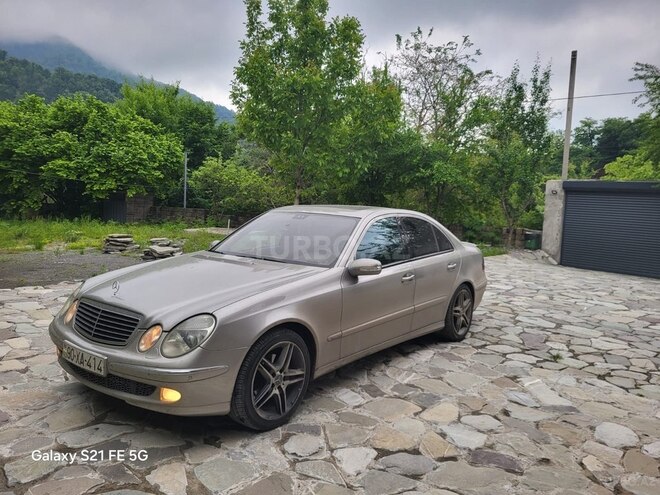 Mercedes E 200 d 2002, 701,650 km - 2.2 l - Bakı