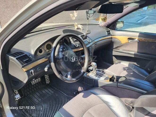 Mercedes E 200 d 2002, 701,650 km - 2.2 l - Bakı