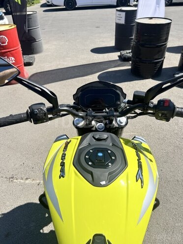 Bajaj Dominar 250 2025, 0 km - 0.3 l - Bakı