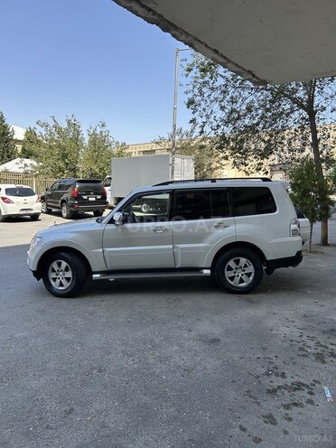 Mitsubishi Pajero 2007, 206,000 km - 3.0 l - Bakı