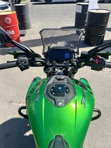 Bajaj Dominar 400 2025, 0 km - 0.4 l - Bakı
