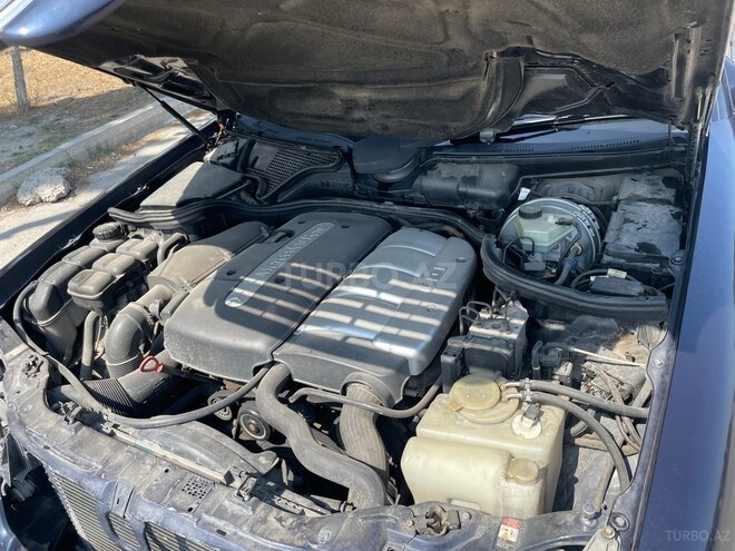 Mercedes E 220 d 2000, 410,000 km - 2.2 л - Sumqayıt