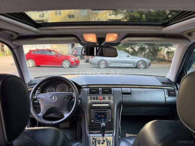 Mercedes E 280 2000, 452,000 km - 2.8 l - Bakı