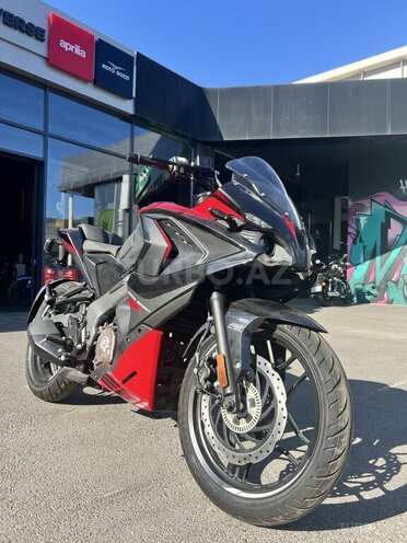 Bajaj Pulsar RS 200-2