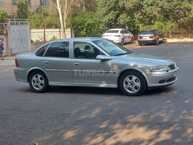 Opel Vectra 2000, 435,000 km - 2.0 л - Bakı