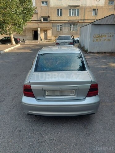 Opel Vectra 2000, 435,000 km - 2.0 л - Bakı