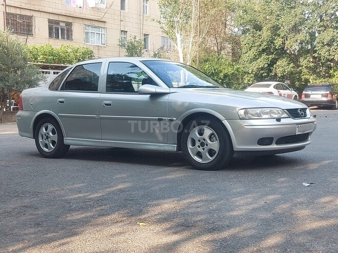 Opel Vectra 2000, 435,000 km - 2.0 л - Bakı