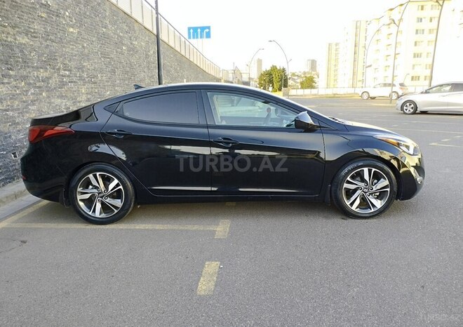 Hyundai Elantra 2015, 357,630 km - 1.8 л - Bakı