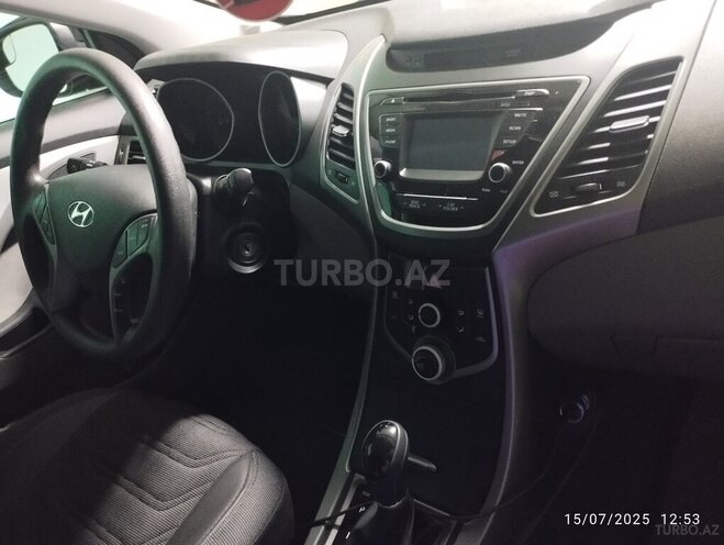 Hyundai Elantra 2015, 357,630 km - 1.8 л - Bakı
