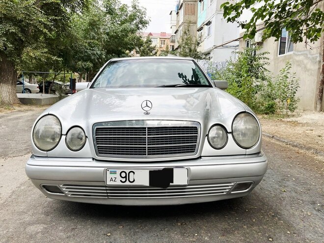 Mercedes E 240 1999, 347,000 km - 2.4 l - Sumqayıt