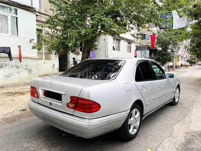 Mercedes E 240 1999, 347,000 km - 2.4 l - Sumqayıt