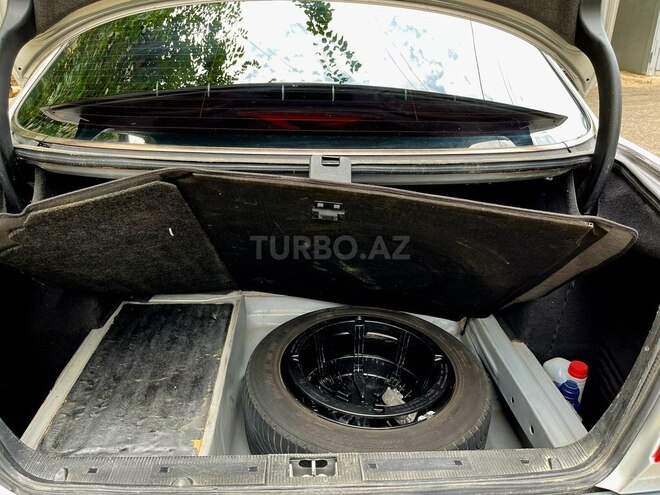 Mercedes E 240 1999, 347,000 km - 2.4 l - Sumqayıt