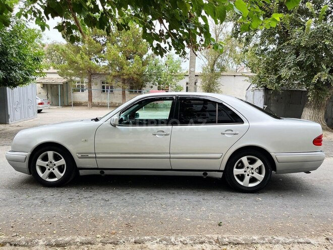Mercedes E 240 1999, 347,000 km - 2.4 l - Sumqayıt