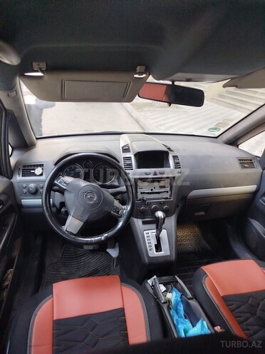 Opel Zafira-3