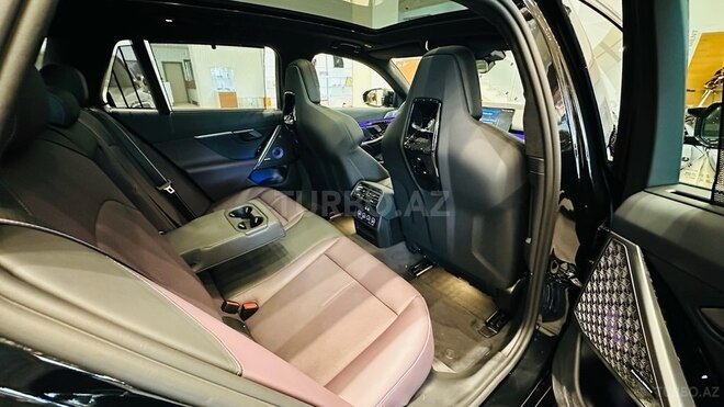 BMW M5-22