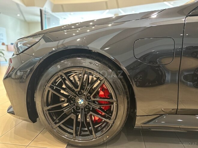 BMW M5-12