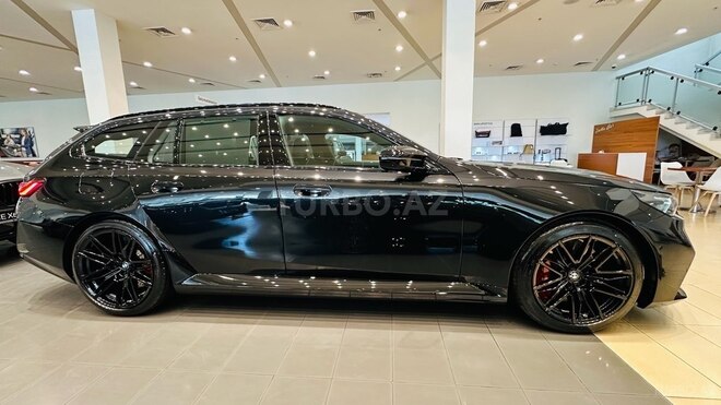 BMW M5-6