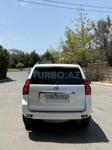 Toyota Land Cruiser Prado 2010, 265,000 km - 2.7 l - Bakı