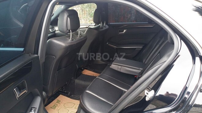 Mercedes E 220 d 2014, 195,000 km - 2.1 л - Bakı