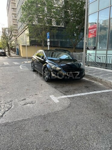Hyundai Elantra 2014, 214,000 km - 1.8 л - İmişli