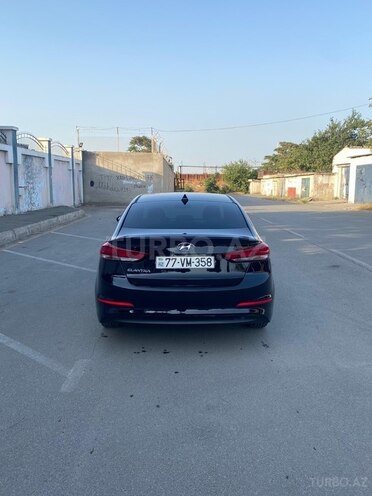 Hyundai Elantra 2017, 132,000 km - 2.0 l - Bakı